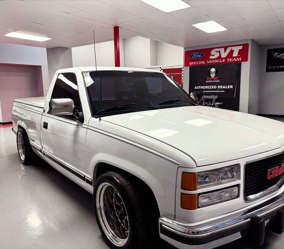 FOR SALE!! 1994 Silverado Price:$7,600 Down payment:$650 Clean Texas title