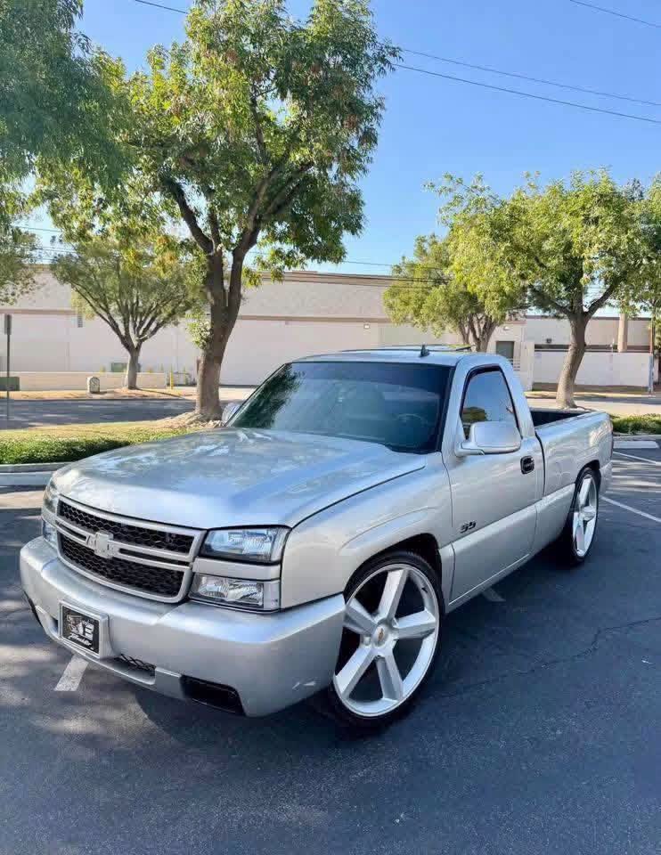 2005 Chevrolet Silverado Price $8,600 Down payment:$500 Mileage Driven 123,552 - Image 9