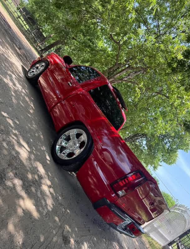 2005 Chevrolet 1500 Regular Cab · Short Bed Price:$9,500 Down - Image 4