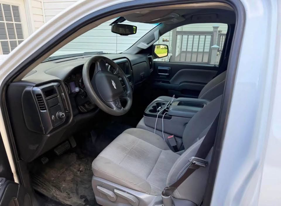 Price:$12,300 Down payment:$650 Chassis: 1GCPCSEA7AZ158058 115k Miles 4.8-Liter Vortec V8 - Image 13