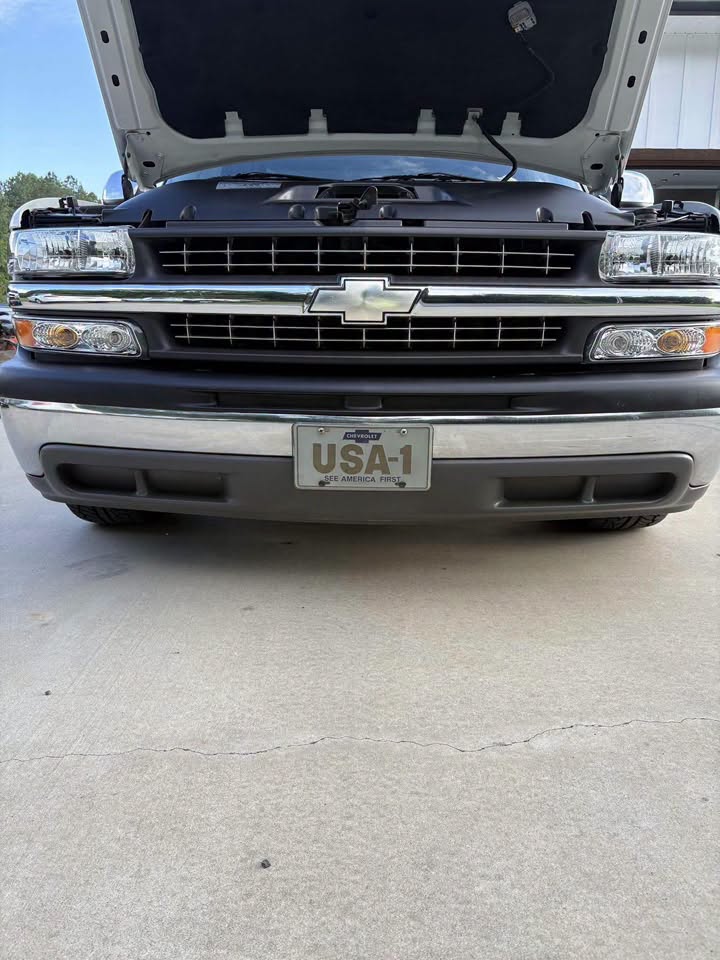 2000 Chevrolet Silverado 1500 LS Sportside Price:$8,700 Down payment:$800 Financing - Image 10