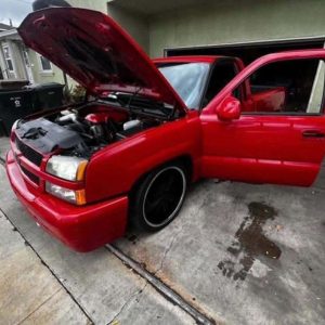 2004 RST CLEAN TITLE IN HAND