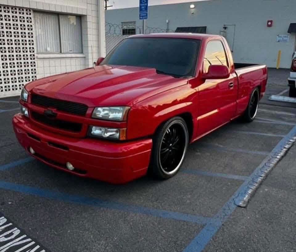 2004 RST CLEAN TITLE IN HAND - Image 4