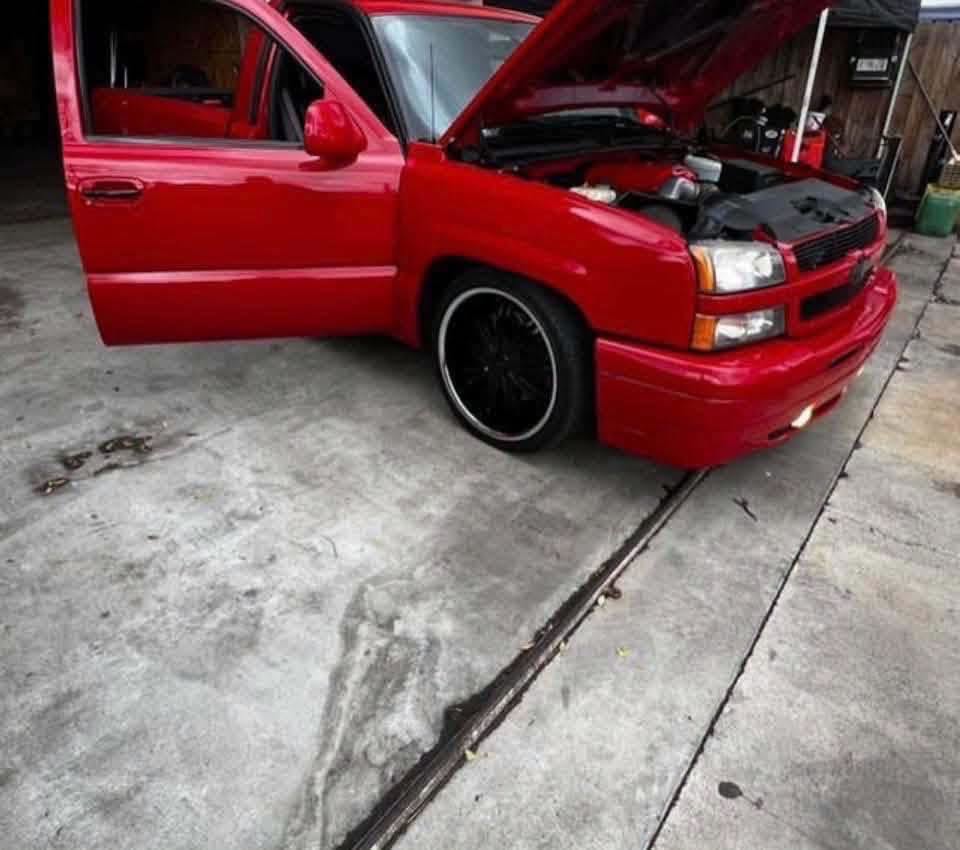 2004 RST CLEAN TITLE IN HAND - Image 9