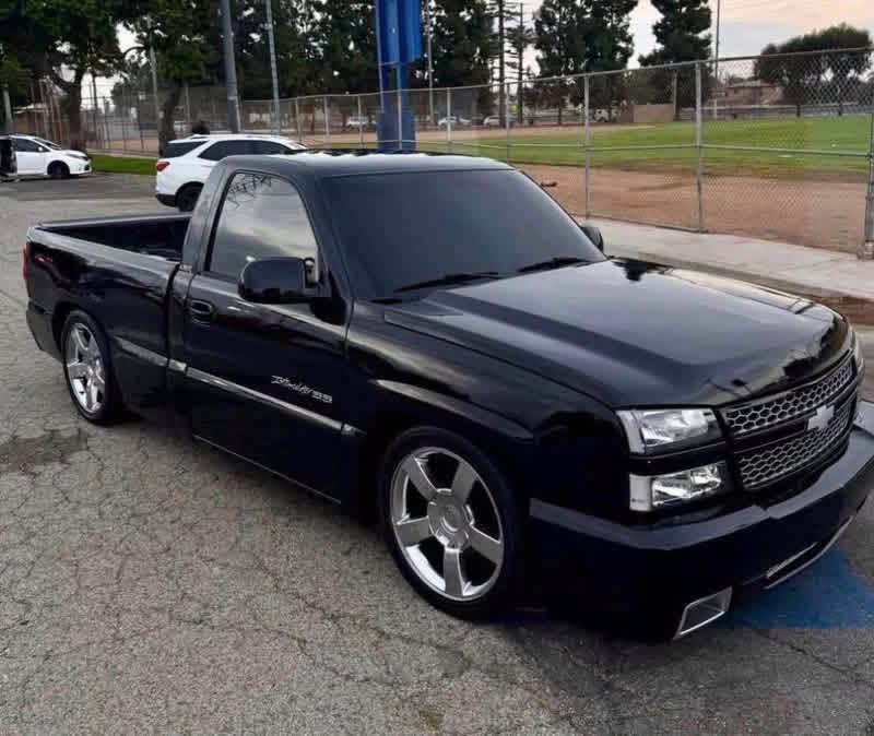 2003 Chevrolet 1500 Regular Cab · Short Bed Price $7,900 - Image 3