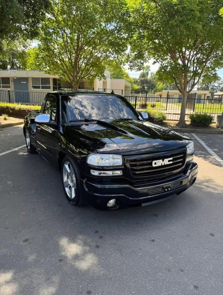 2007 GMC Sierra (classic)