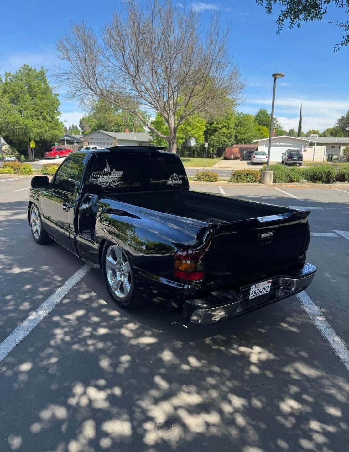 2007 GMC Sierra (classic) - Image 4