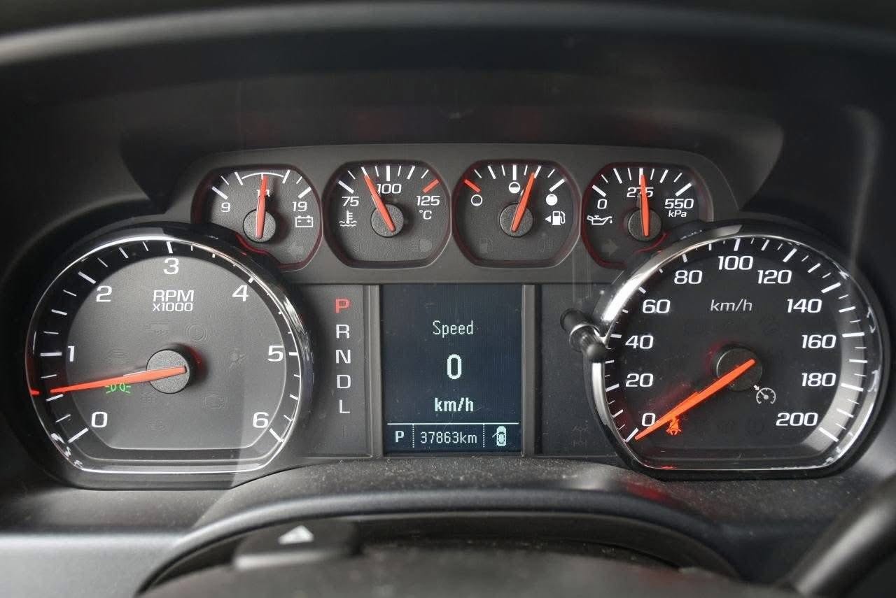 2017 Chevy silverado 1500 Engine Size:5.3L Ecotech v8 Transmission Type: - Image 11
