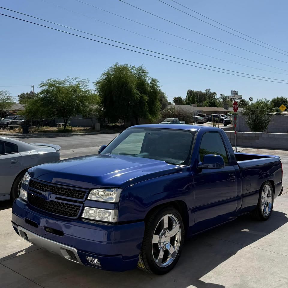 2001 Chevrolet Silverado Price:$14,700 Down Payment:$750 5.3 V8 82K Miles - Image 3