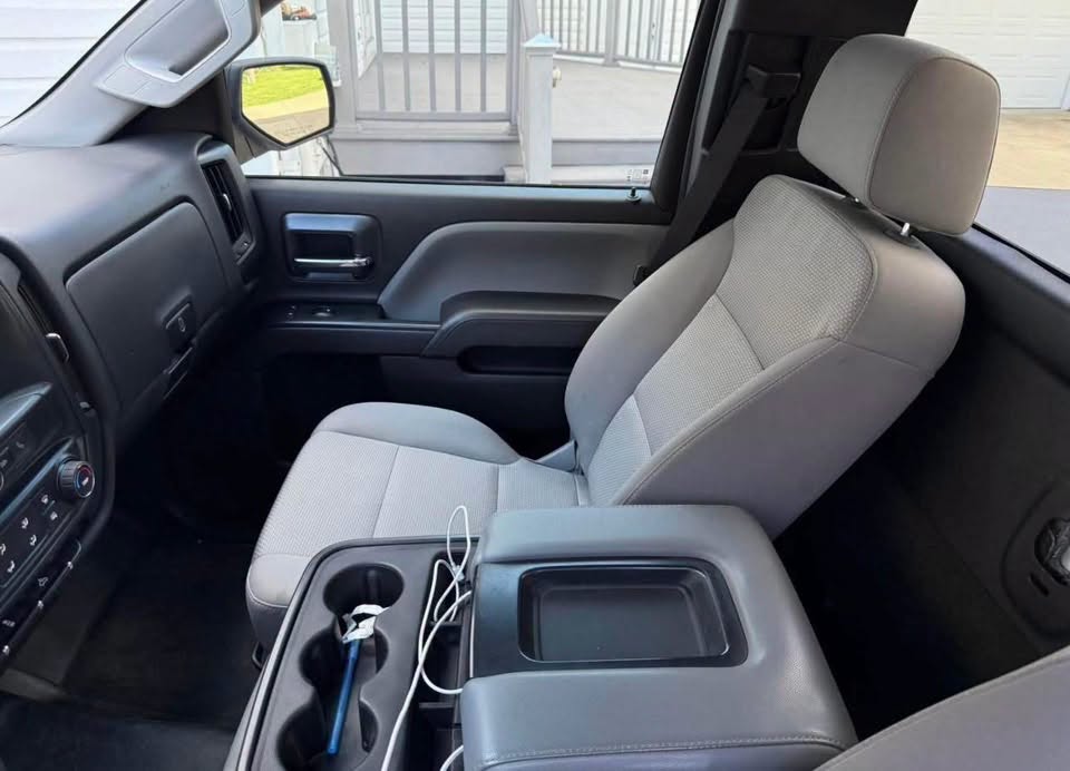 2017 Silverado RCSB 2wd V8 - Image 15