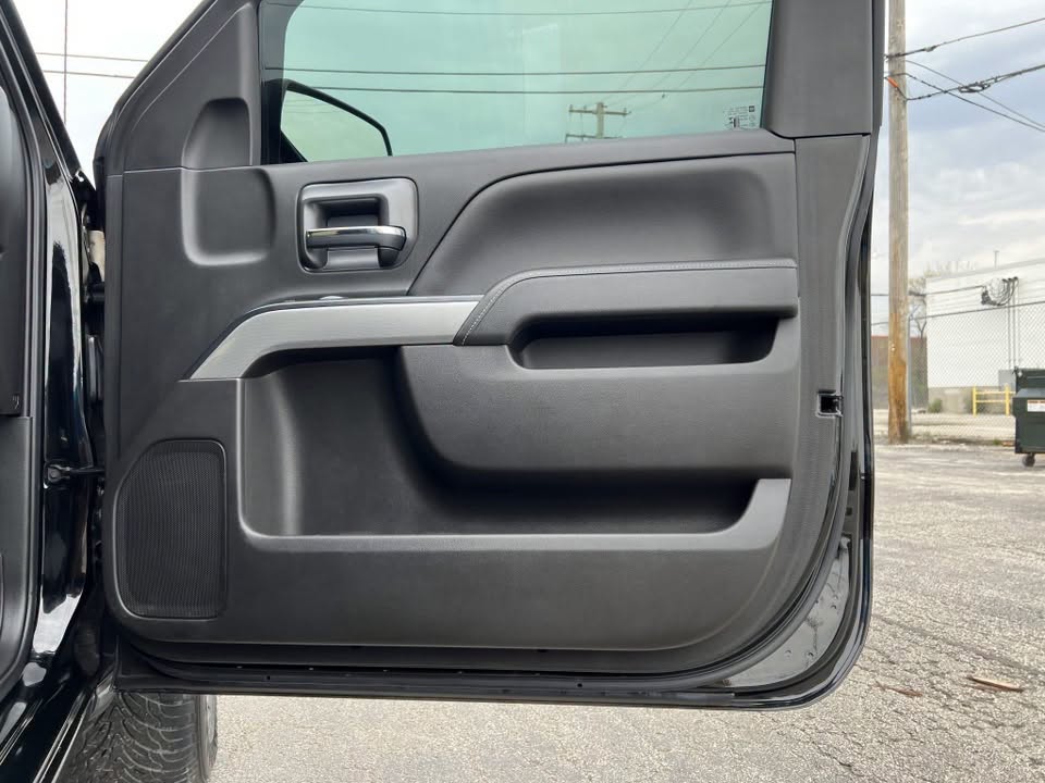 Twin-Turbocharged 2018 Chevrolet Silverado 1500 LT Z71 4×4 - Image 9