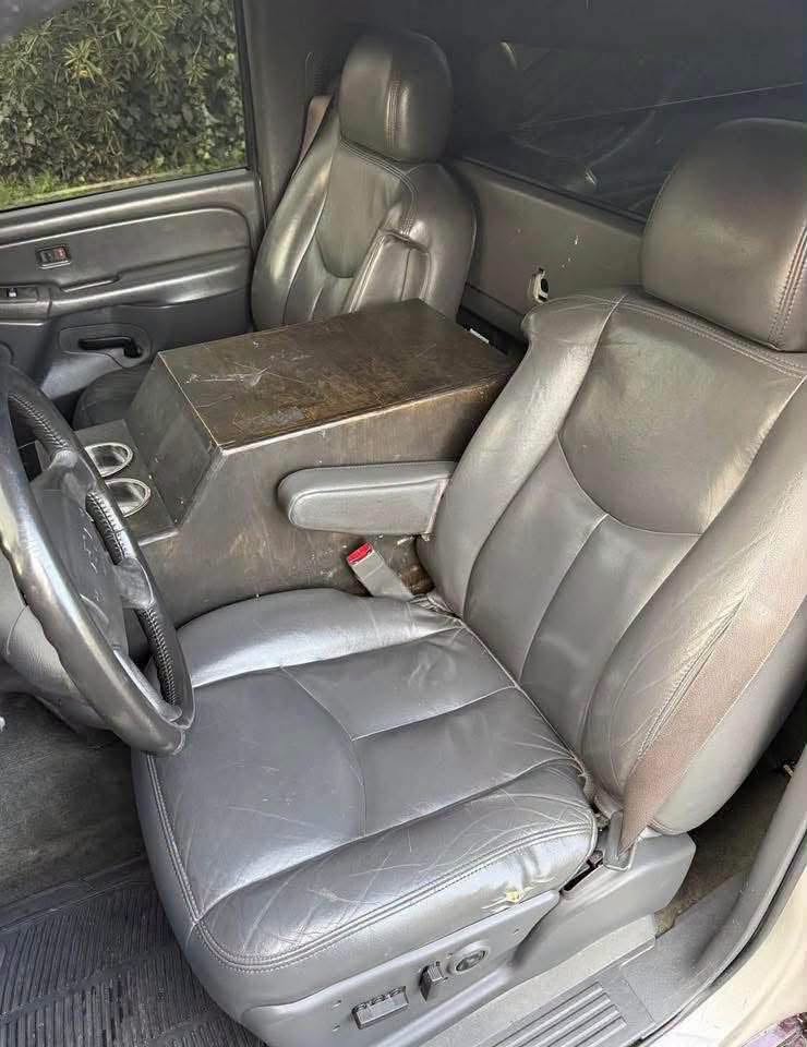 2007 classic Chevrolet Silverado single cab - Image 9