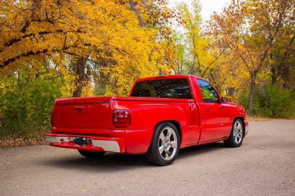2004 Chevrolet Silverado 1500 LS - Image 17