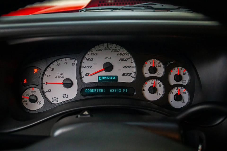 2004 Chevrolet Silverado 1500 LS - Image 18